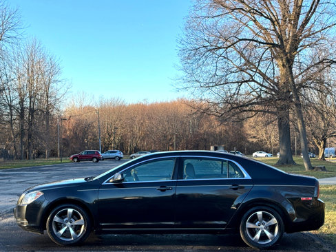 Used 2011 Chevrolet Malibu LT w/ Power Convenience Package image 9