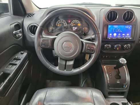 Used 2016 Jeep Patriot High Altitude image 28