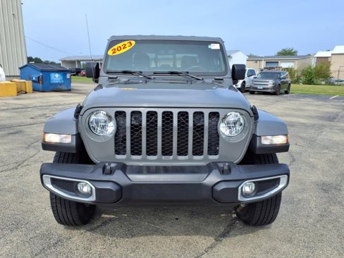 Used 2023 Jeep Gladiator Sport image 8