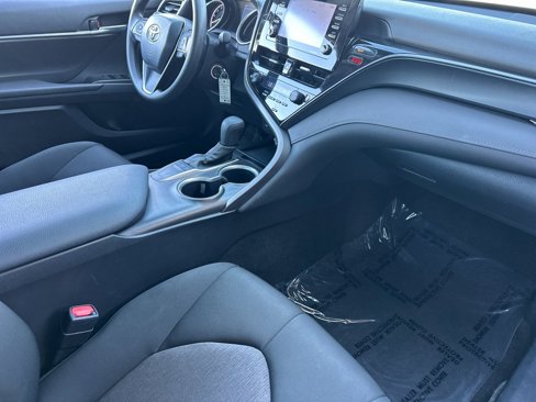 Used 2024 Toyota Camry LE image 14