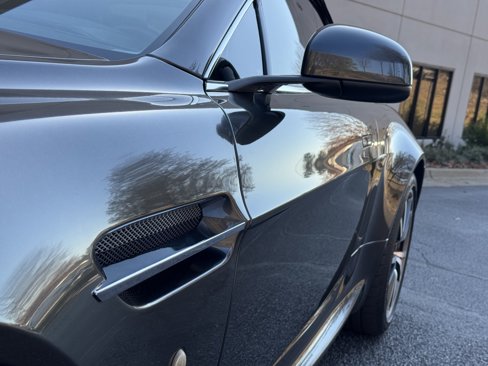 Used 2013 Aston Martin V8 Vantage Roadster image 28