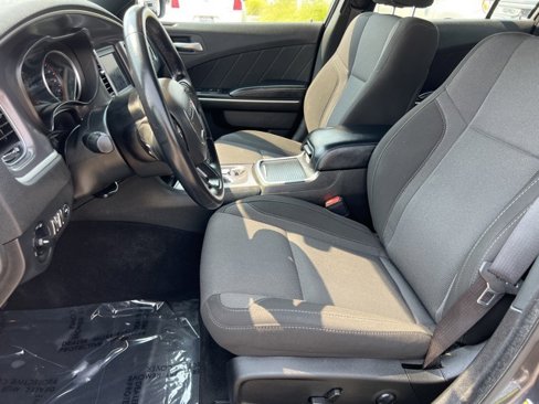 Used 2022 Dodge Charger SXT image 22