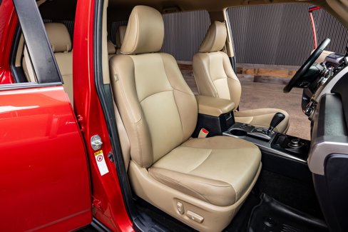 Used 2018 Toyota 4Runner SR5 Premium image 29