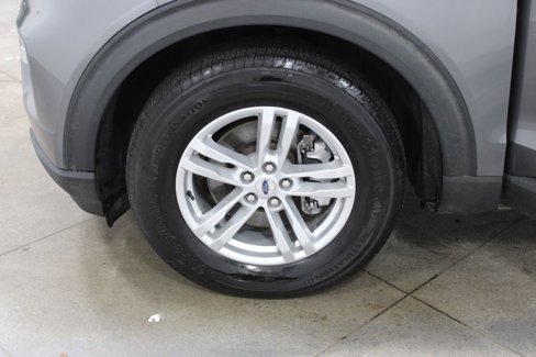 Used 2022 Ford Explorer XLT w/ Equipment Group 202A image 49