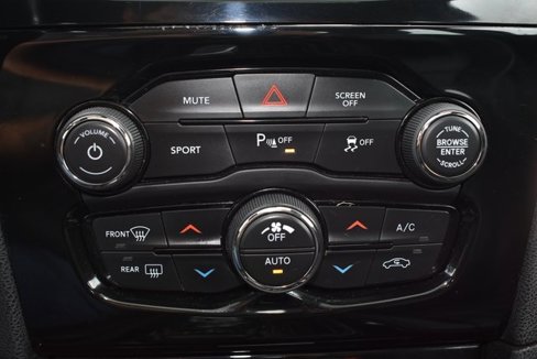 Used 2017 Chrysler 300 S w/ 300S Premium Group image 22