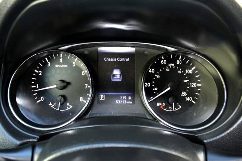 Used 2018 Nissan Rogue S image 18
