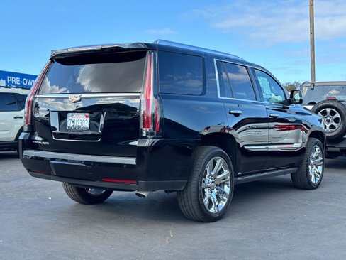 Used 2015 Cadillac Escalade Premium image 13