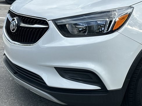 Used 2020 Buick Encore Preferred w/ Safety Package image 6