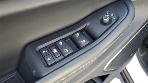 Certified 2022 Jeep Grand Cherokee L Limited image 10