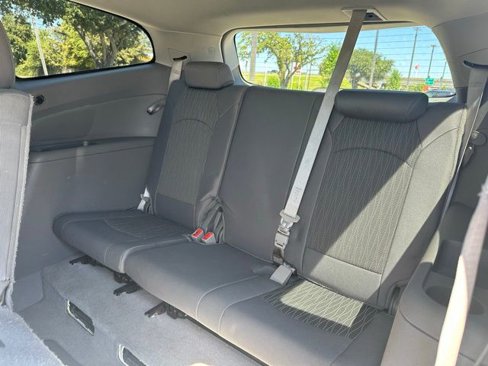Used 2013 Chevrolet Traverse LS image 13