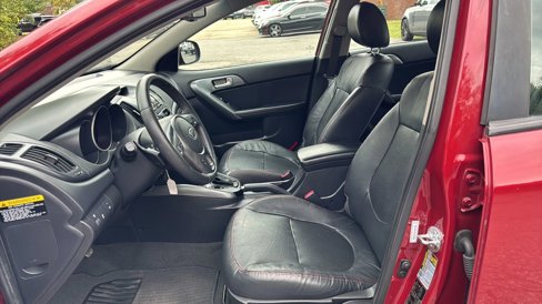 Used 2012 Kia Forte SX w/ Leather Pkg image 10