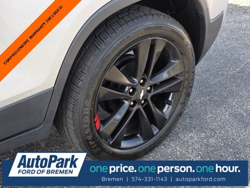 Used 2020 Chevrolet Trax LT w/ Redline Edition image 10