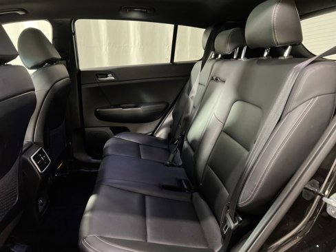 Used 2022 Kia Sportage Nightfall Edition image 23