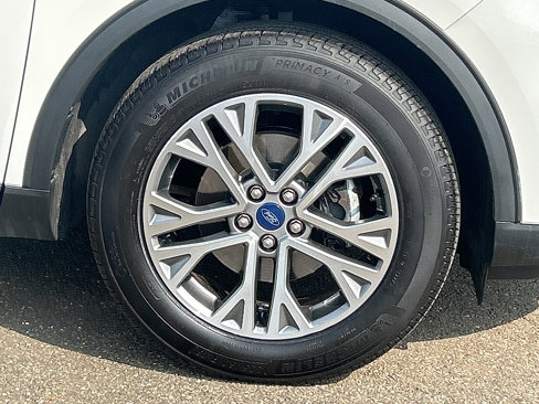 Certified 2022 Ford Escape SEL image 8