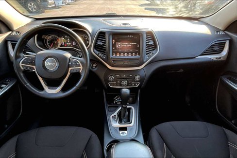 Used 2016 Jeep Cherokee 75th Anniversary image 14