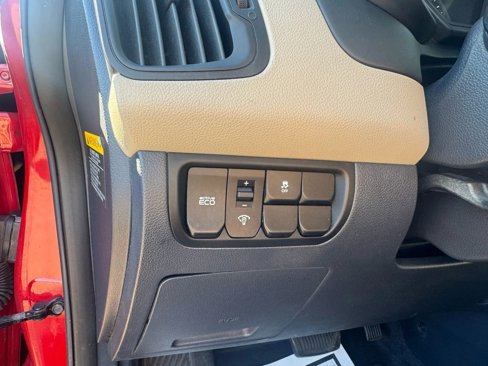 Used 2015 Kia Rio LX image 11