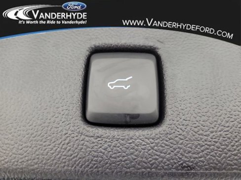 Used 2023 Ford Escape Active image 10