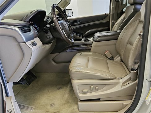 Used 2016 Chevrolet Tahoe LT image 5