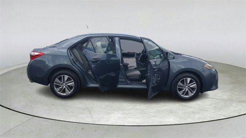 Used 2015 Toyota Corolla LE image 14