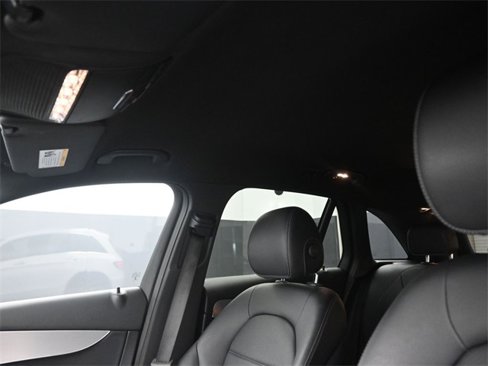 Used 2022 Mercedes-Benz GLC 300 image 14