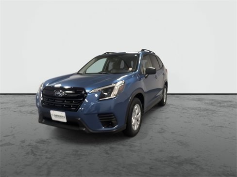 Used 2023 Subaru Forester image 4