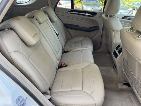 Used 2013 Mercedes-Benz ML 350 4MATIC image 15