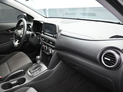 Used 2021 Hyundai Kona SEL Plus image 42