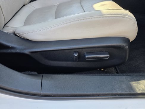 Used 2019 Honda Accord EX-L image 12
