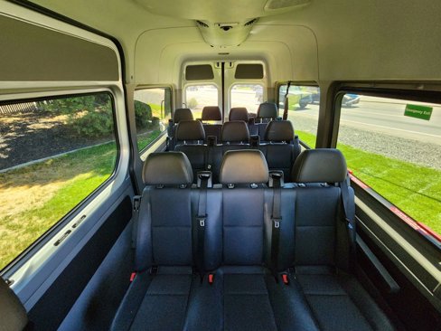 Used 2018 Mercedes-Benz Sprinter 2500 image 19