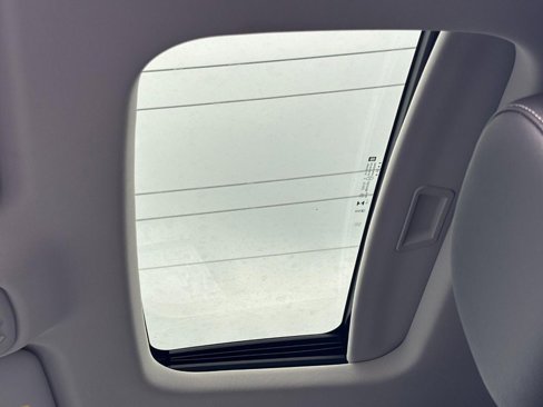 New 2025 Chevrolet Trax LT w/ Sunroof Package image 46
