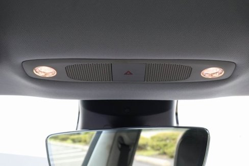 Used 2018 Tesla Model 3 Long Range image 35