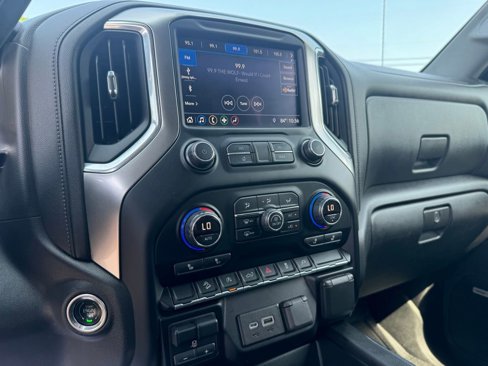 Used 2019 Chevrolet Silverado 1500 LT Trail Boss image 26