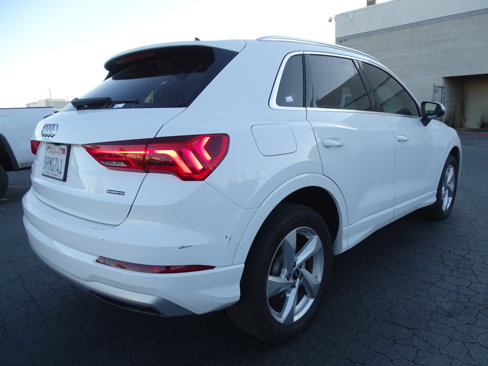 Used 2021 Audi Q3 2.0T Premium image 3