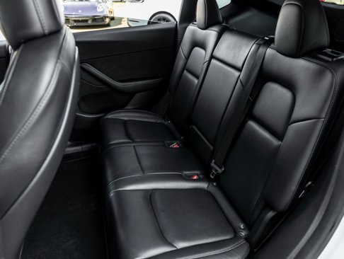 Used 2021 Tesla Model Y Long Range image 29