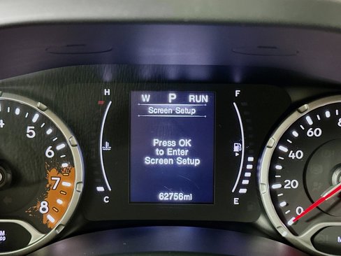 Used 2018 Jeep Renegade Latitude image 18