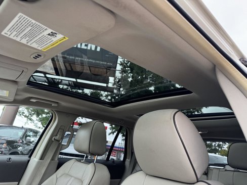 Used 2015 Lincoln MKX AWD w/ Equipment Group 102A image 6