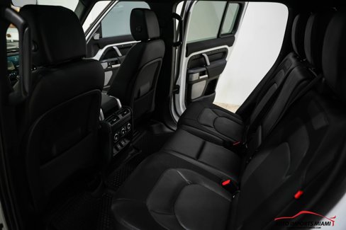 Used 2023 Land Rover Defender 110 X-Dynamic SE image 54
