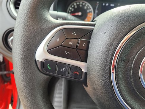 Used 2023 Jeep Renegade Latitude image 25
