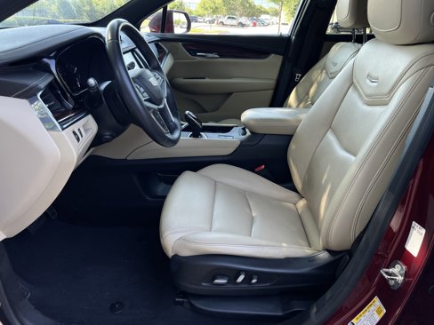 Used 2018 Cadillac XT5 Premium Luxury image 30