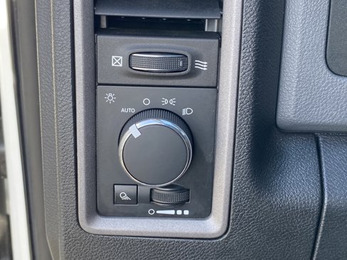 Used 2014 RAM 1500 ST w/ SXT Appearance Group image 14