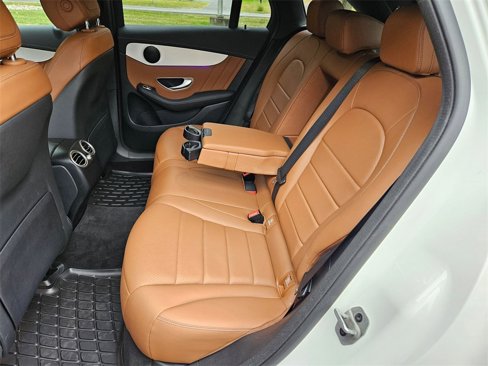 Used 2022 Mercedes-Benz GLC 300 4MATIC image 21