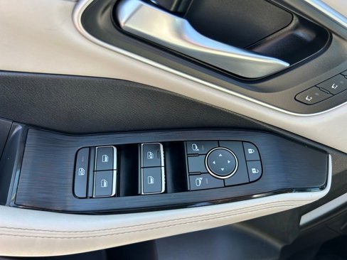 Used 2021 Nissan Rogue SL w/ Premium Package image 19