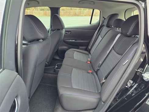 New 2025 Nissan Leaf S image 21
