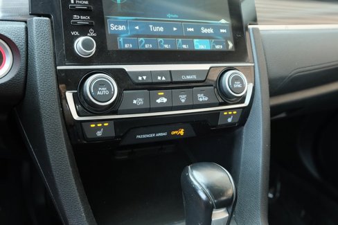 Used 2020 Honda Civic Touring image 22