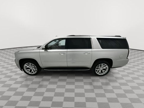 Used 2017 GMC Yukon XL Denali w/ Open Road Package image 36