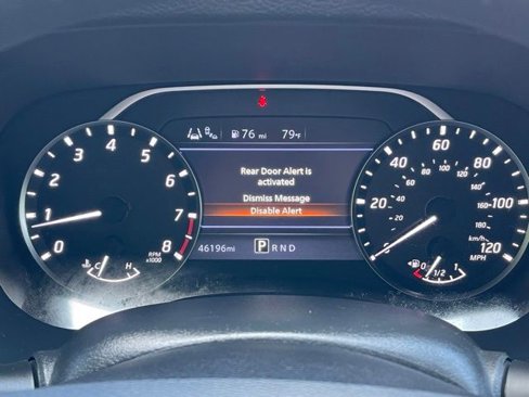 Used 2023 Nissan Frontier SV w/ Midnight Edition Package image 9