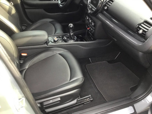 Used 2017 MINI Cooper Clubman ALL4 image 23