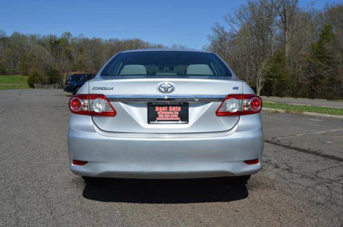 Used 2011 Toyota Corolla LE image 7