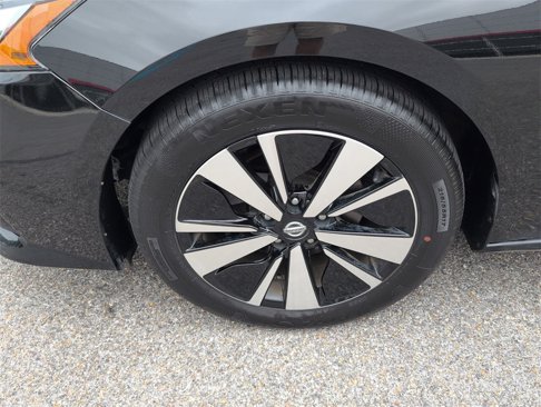 Used 2020 Nissan Altima 2.5 SL image 9