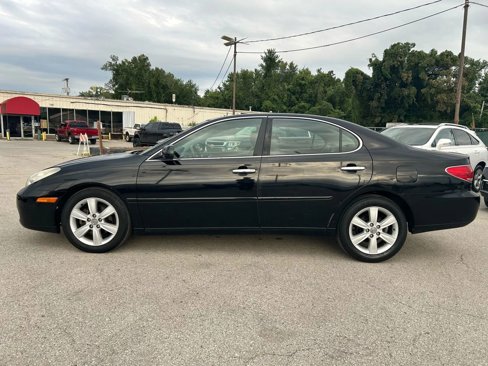 Used 2005 Lexus ES 330 image 2